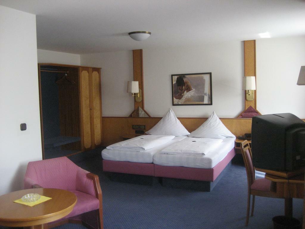 Hotel Landgasthof Hofmeier Hetzenhausen Εξωτερικό φωτογραφία